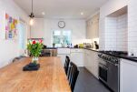 Aslett Street House Accommodation
                                    - Wandsworth, South West London