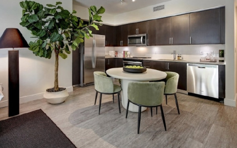 Salzedo Street Apartment