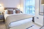 Calico House Serviced Apartments
                                    - Mansion House, The City