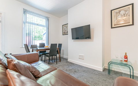 Railway Road Apartment