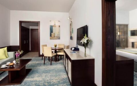 Oasis Beach Tower Apartments