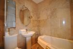 1 The Courtyard, Bathroom