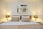 20 Pavilions, Bedroom
