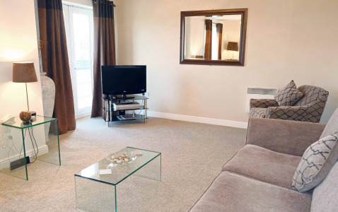 Knightsbridge Court Apartments