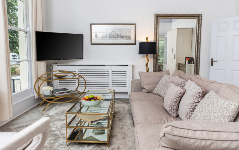 Sydenham Road Apartment