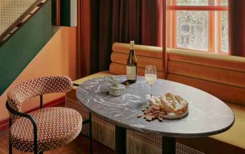 Ember Locke, Kensington