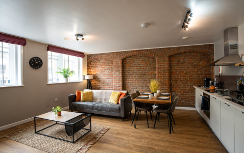 High Street Town House Apartments