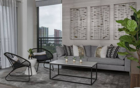 Southwest 12th Street Apartment