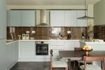 Huntingdon House Apartments
                                    - Earls Court, Central London