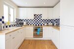 Isis Lakes Accommodation
                                    - Cirencester, Gloucestershire