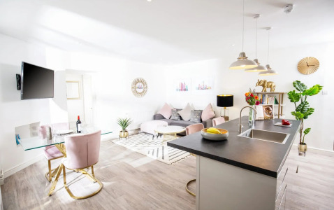 Elizabeth House Apartments