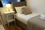 Glendown Road Accommodation 
                                    - Plumstead, South East London