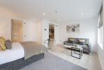 Studio Suite, The Rosebery Serviced Apartments, Clerkenwell, London