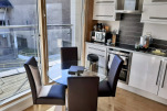 Byron House - Executive - Kitchen & Dining Area