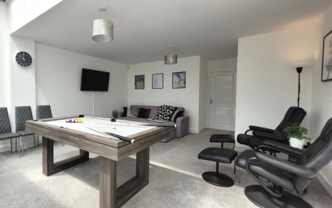 Four Chimneys Crescent Accommodation