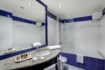 Bathroom, La Ramblas Serviced Apartments, Barcelona 