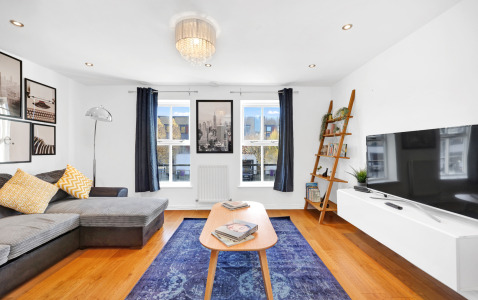 Island Row II Accommodation