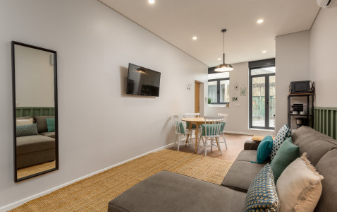 Rua Luis de Camoes Apartments