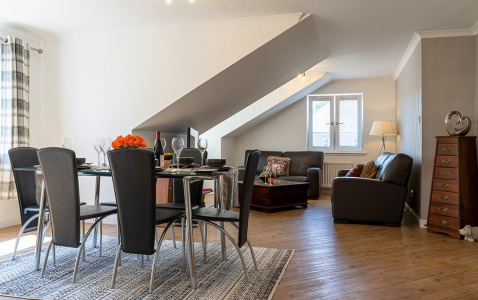 Kingsgate Apartment