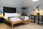 Room2 Hammersmith Apartments
                                    - Hammersmith, West London