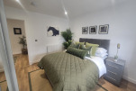 Snuggle Inn Riverside Apartments
                                    - Woolwich, East London