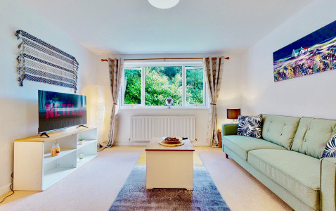 Wells Close Apartment