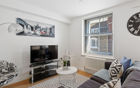 Berwick Street Apartments