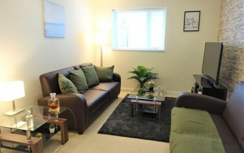 Old Post Office Walk Apartment
