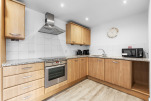 River View Apartment
                                    - Wandsworth, South West London