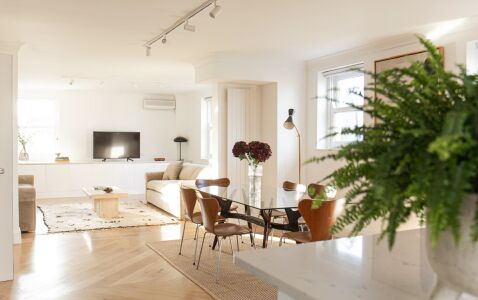 Europa House Apartments
