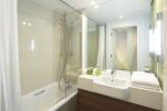 Bathroom, London Prestige Serviced Apartments, Covent Garden, London