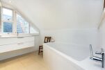Bathroom, Denbigh Close Serviced Apartments, Notting Hill, London