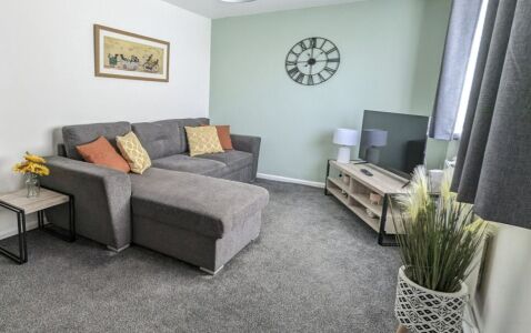Gayton Apartment