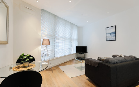 Trafalgar Square Excel Apartments