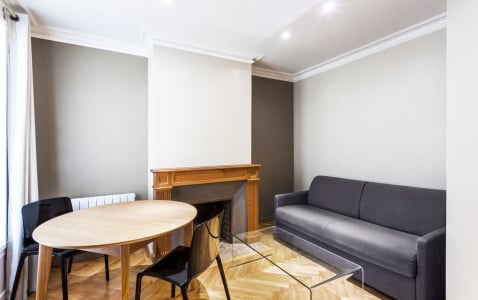 Rue de Constantinople 10/26A