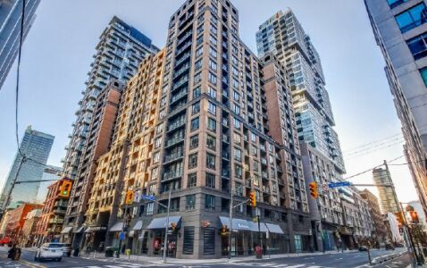 University Plaza Apartments