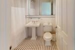 Ivy Tower Apartment
                                    - Midtown Manhattan, Manhattan