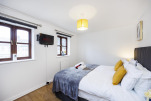 Jersey Road Accommodation
                                    - Newham, East London