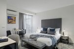 South Yarra Grand Apartments
                                    - Melbourne, Victoria