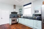 Kitchen, Hatfield House Serviced Accommodation, Bath