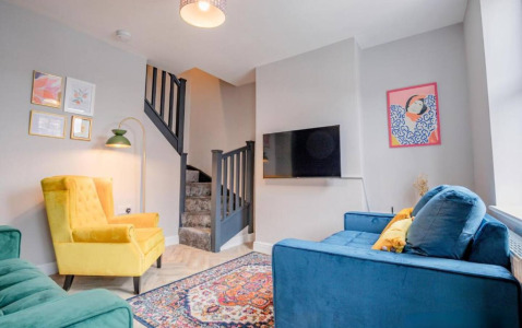 Lower Chestnut House