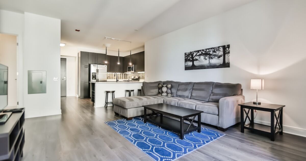 73 East Lake Apartments