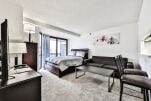 Bedroom, 1133 Dearborn Serviced Apartments, Chicago