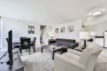 Living Area, 55 West Chestnut Serviced Apartments, Chicago