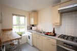Kitchen, Bevan Gate Serviced Apartments, Bracknell