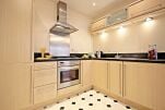 Kitchen, Barkham Mews Serviced Apartments, Reading