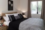 Bedroom, Darwin Place Serviced Apartments, Bracknell