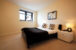 Bedroom, Q East Serviced Apartments, Reading