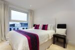 Bedroom, Aspect Court Serviced Apartments, Fulham