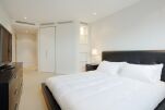 Bed and En-suite, Thameside Serviced Apartments, Battersea